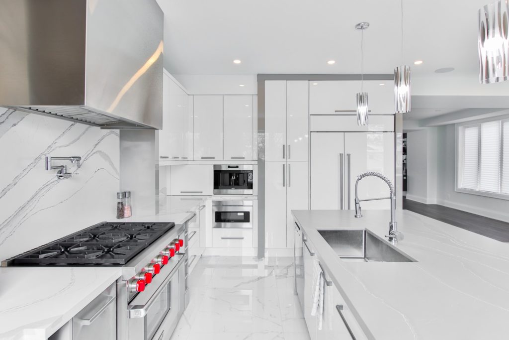 hire-a-kitchen-renovation-contractor-in-montreal